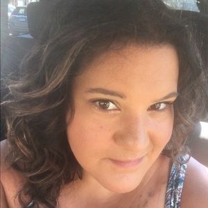 Meet your Posher, Kristin